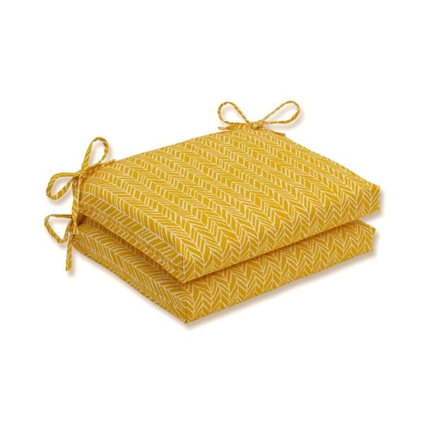 Pillow Perfect 18.5 in. x 16 in. Outdoor Dining Chair Cushion in Yellow/Ivory (Set of 2)