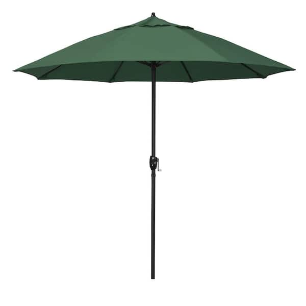California Umbrella 9 ft. Bronze Aluminum Market Patio Umbrella with Fiberglass Ribs and Auto Tilt in Hunter Green Olefin