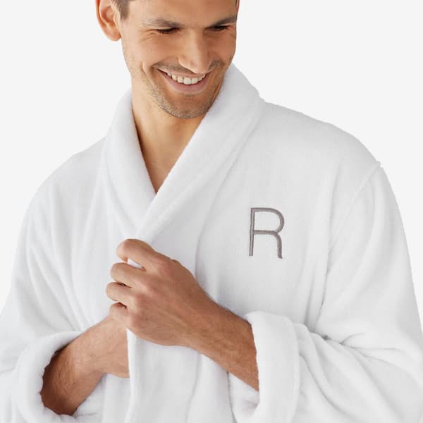 https://images.thdstatic.com/productImages/5c917187-036d-49f2-97d0-dd35349fbdbd/svn/the-company-store-bath-robes-67053-m-indigo-40_600.jpg