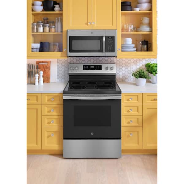 GE - 30 in. 5 Burner Element Smart Free-Standing Electric Range in Stainless w/EasyWash Oven Tray & No-Preheat Air Fry