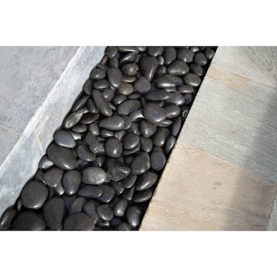 Black Polished Pebbles 0.5 cu. ft . per Bag (0.25 in. to 0.5 in.)Bagged Landscape Rock