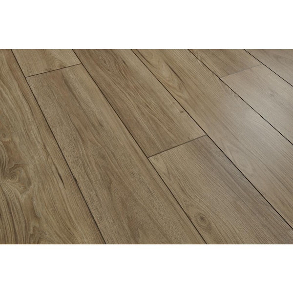 Bruce Fall Retreat 12 mm T x 8.03 in. W Laminate Wood Flooring