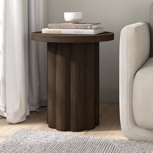 Olie 20 in. Brown Oak Round MDF/Hollow Core Board Top End Table