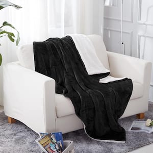 Black Polyester Sherpa Throw Blanket