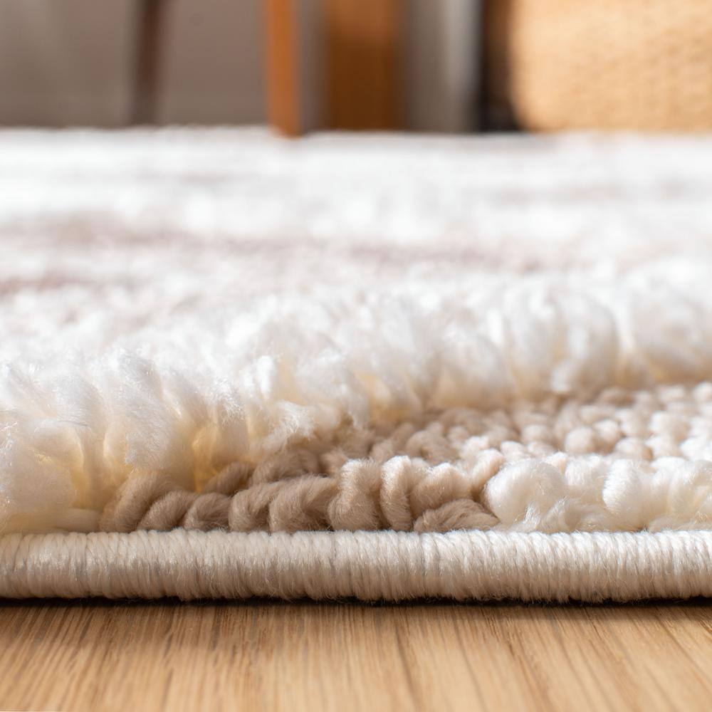 Ivory & Brown Diamond Braided Shag Runner Rug - Handmade Synthetic