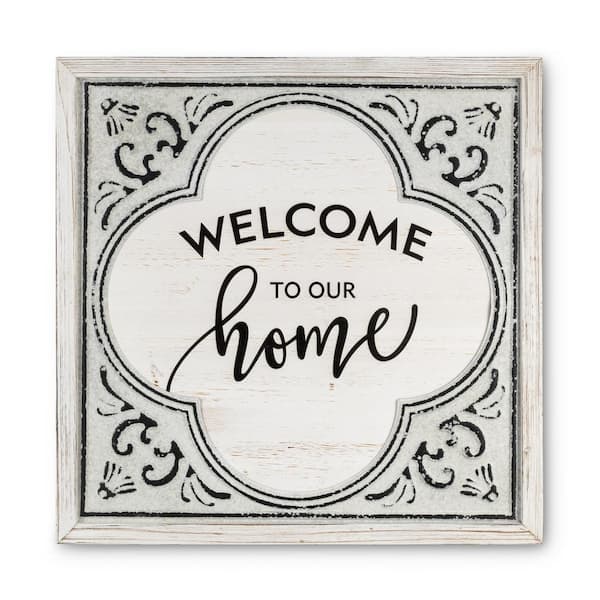 GG COLLECTION 23.63 in. H Antique White Wood and Embossed Metal Welcome Home Wall Art