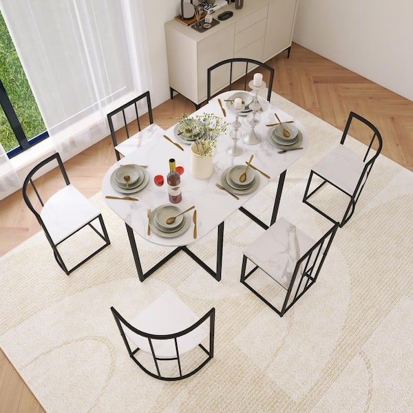 Boosicavelly 7-Piece Rectangular Black Wood Top Dining Room Set