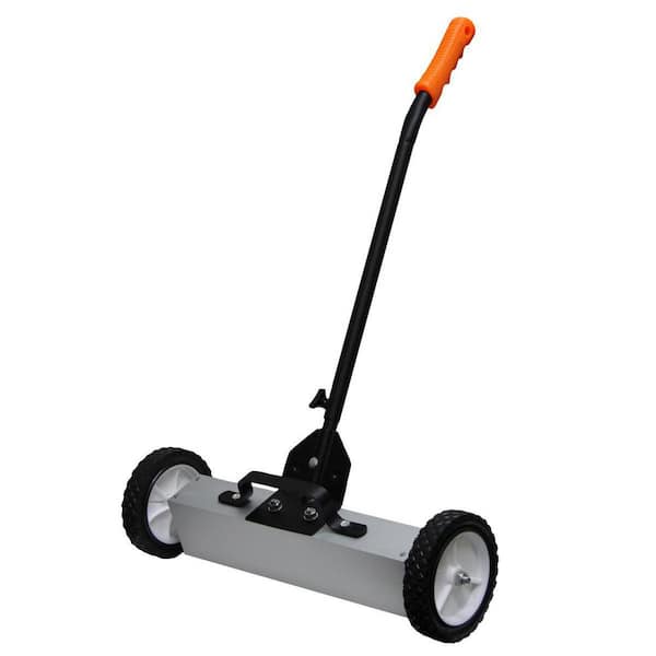 Grip on Tools 18" ROLLING MAGNETIC SWEEPER