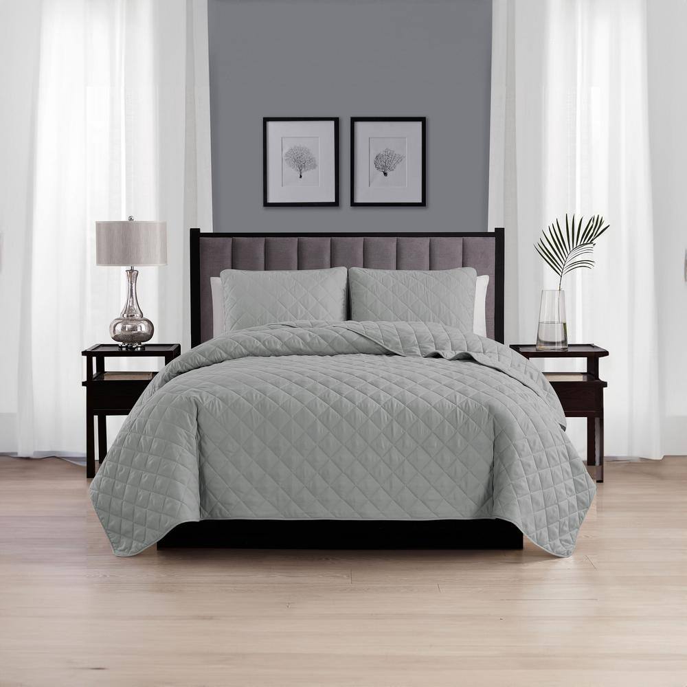 Light Grey Full Microfiber Diamond Quilted Reversible Quilt Set