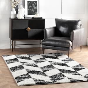 Avery Herringbone Cozy Shag Black and White 5 ft. 3 in. x 7 ft. 7 in. Indoor Area Rug
