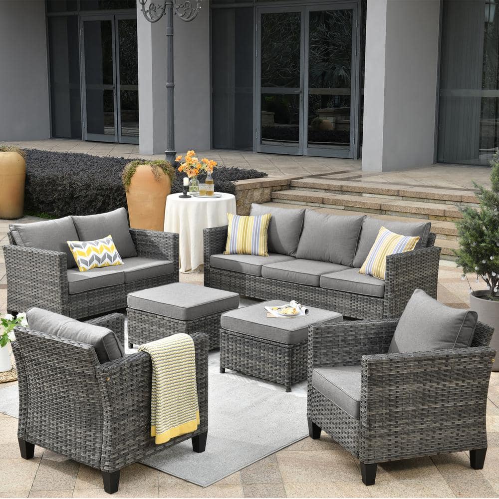 Grey Ashley Cloverbrooke Patio Set Cloverbrooke 4-Piece Outdoor