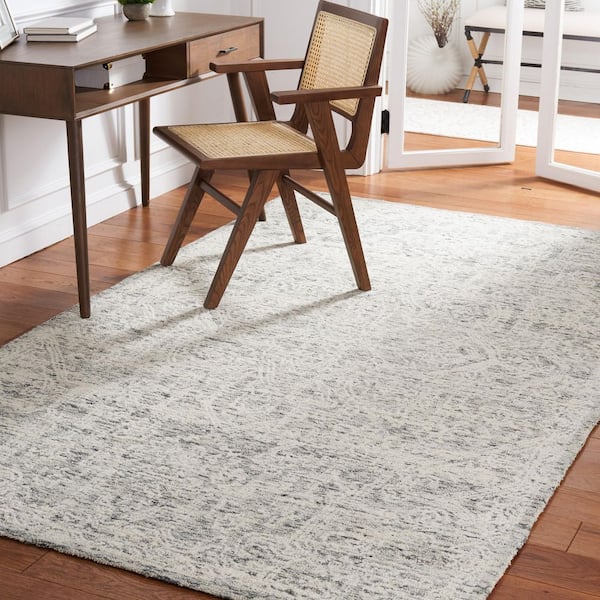 Roslyn 9 ft. x 12 ft. Gray/Ivory Distressed Ornate Area Rug
