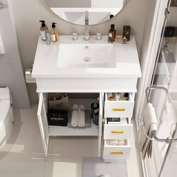 tall cabinet for bathroom next to sink - Google Search  Küçük banyo  depolama, Banyo tasarımı ilhamı, Ebeveyn banyo