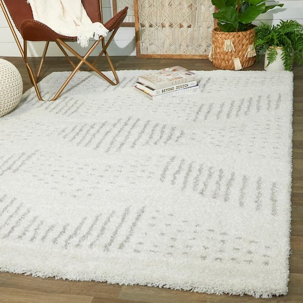 Kalpana Grey 5 ft. x 7 ft. Area Rug