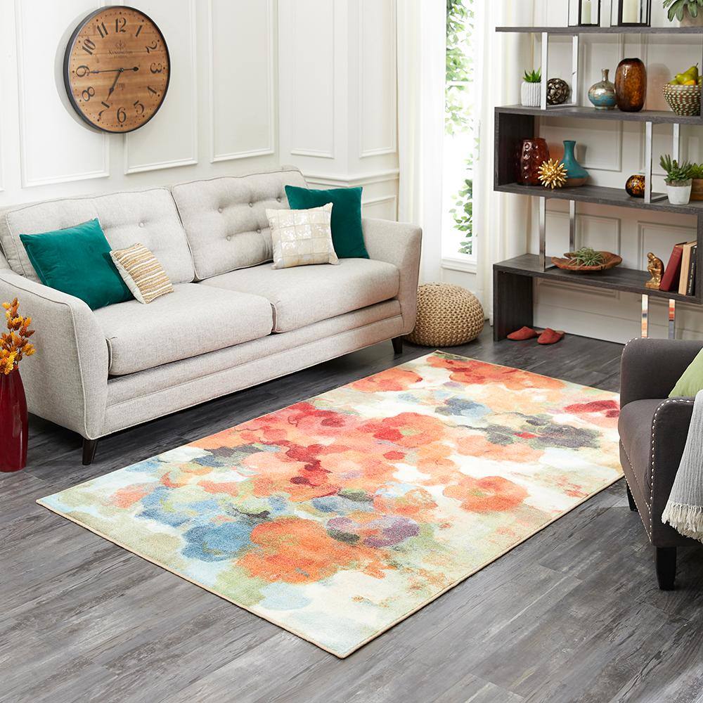 Colorful Floral Red and Green Nylon Area Rug 5' x 8'