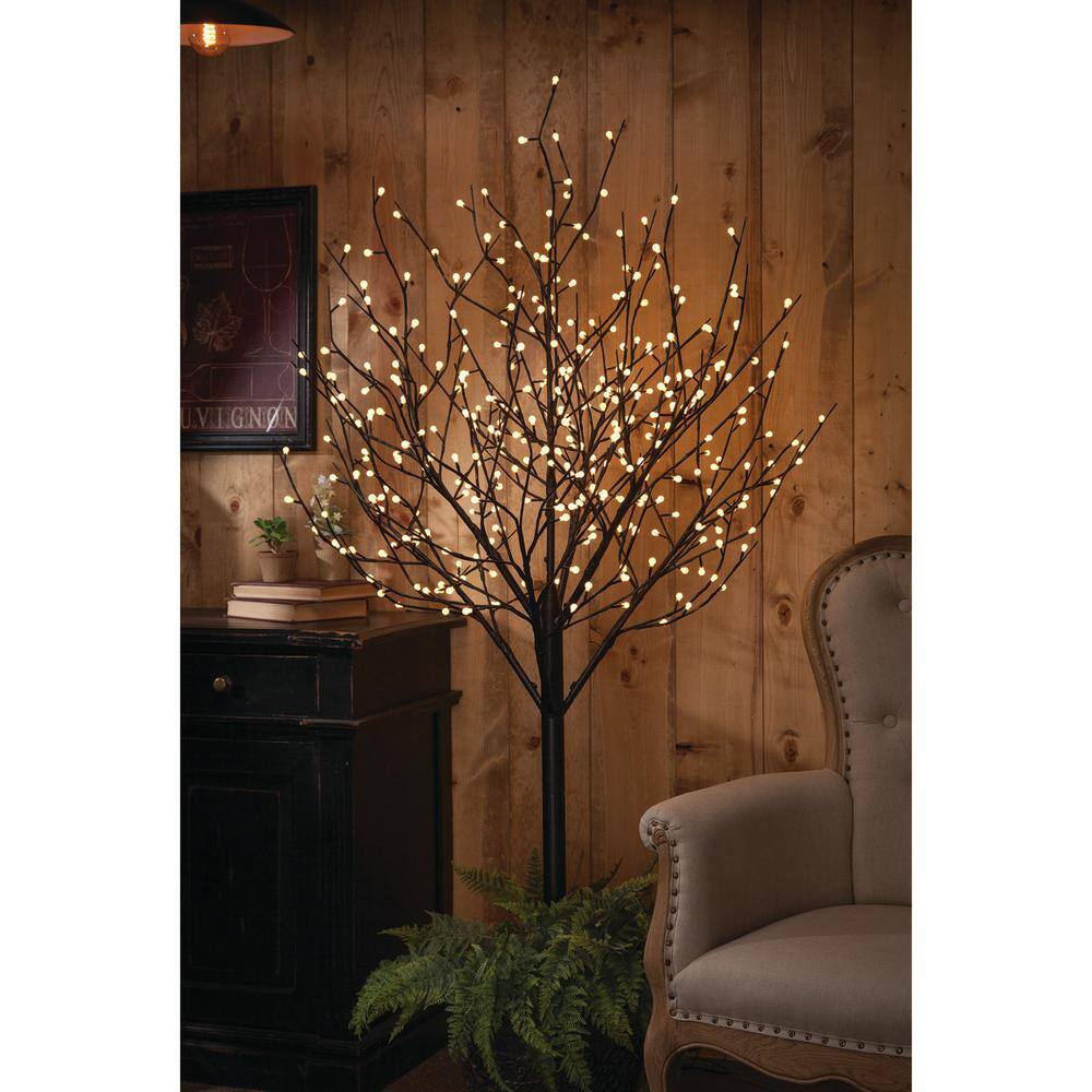 UPC 037916937717 product image for 6' Lit Tree with 352 Warm White Lights | upcitemdb.com