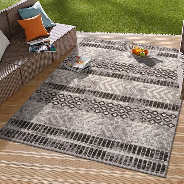 Graphite Grey Patio Rugs Indoor Outdoor Garden Plastic Mats Weatherproof  Runner