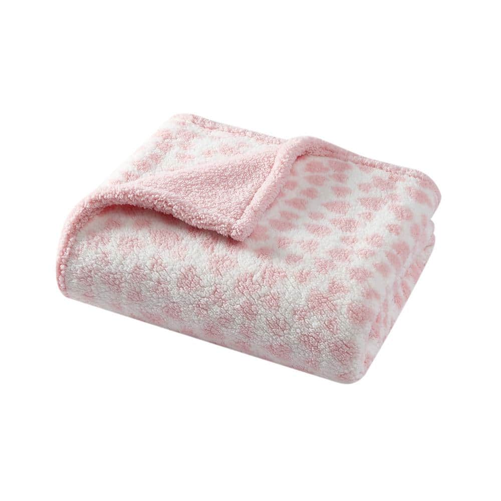 BETSEY JOHNSON Ombre In The Hearts Pink Sherpa Microfiber Throw Blanket ...