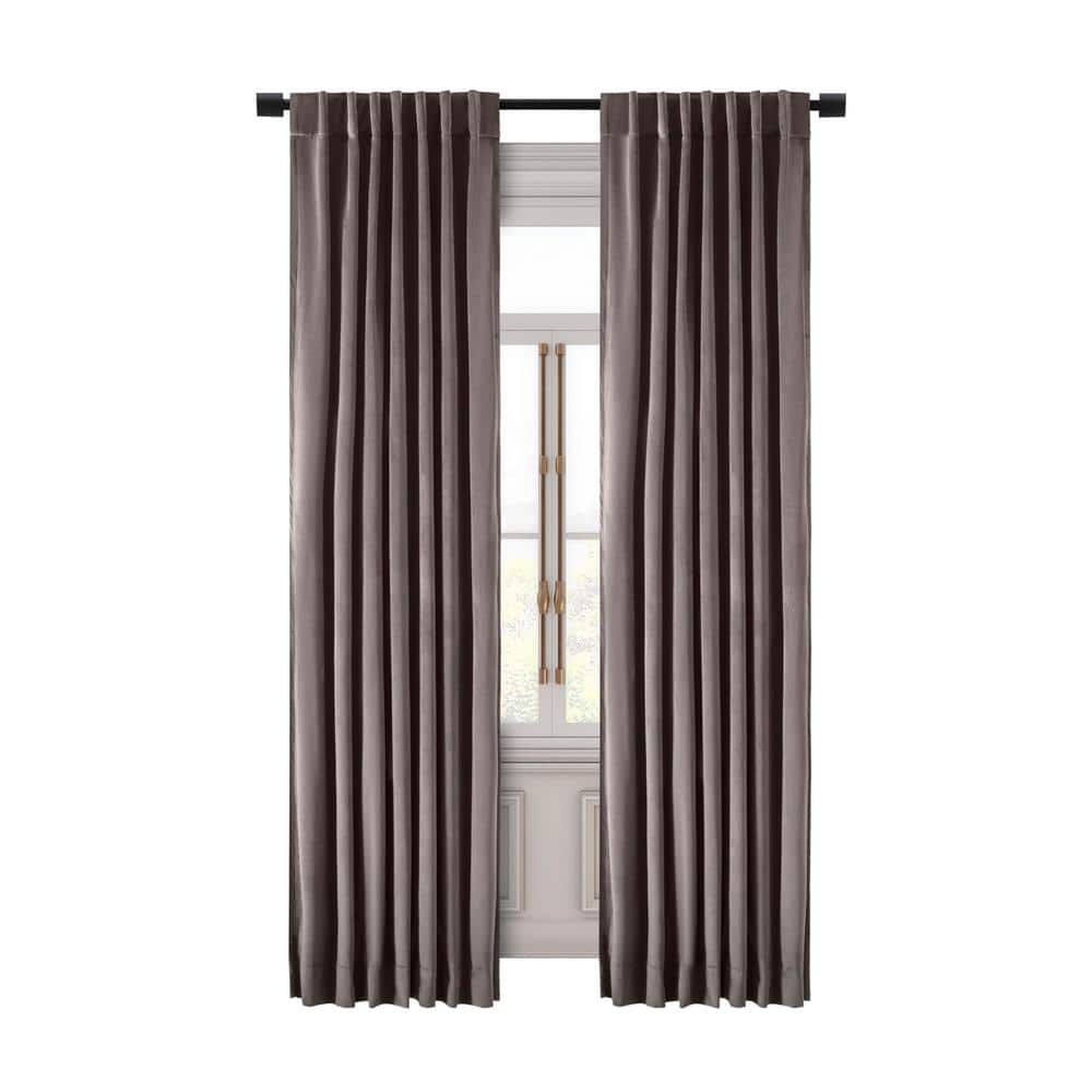 https://images.thdstatic.com/productImages/5d5445ed-3ba2-4e5b-b831-ac2147e3322e/svn/mauve-ricardo-room-darkening-curtains-02585-70-084-33-64_1000.jpg