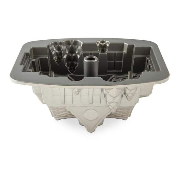 Gingerbread House Bundt Pan