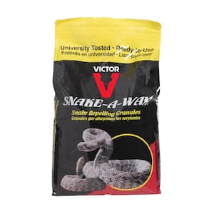 Snake-A-Way 10 LB Repellent Granules for Garter Snakes, Rattlesnakes, and more - 1.25 Acres of Protection
