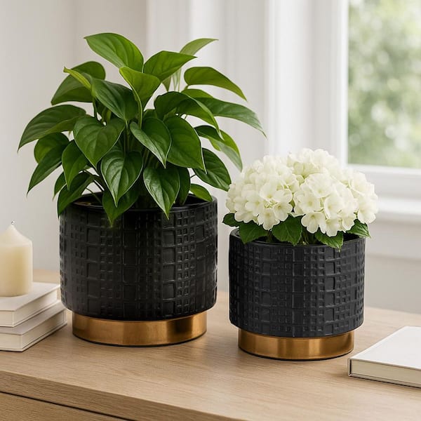 Black Ceramic Mesh Metallic Decorative Planters (8 in. W x 7 in. H) (Set of 2)