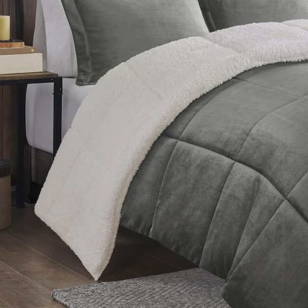 Woolrich Alton 4-Piece Charcoal/Ivory King Plush to Sherpa Down