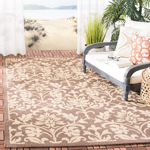 Courtyard Chocolate/Natural 5 ft. x 8 ft. Floral Indoor/Outdoor Patio  Area Rug