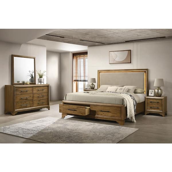 New Classic Furniture Talcott 5-Piece Honey Wood Queen Bedroom Set with 2 Nightstands