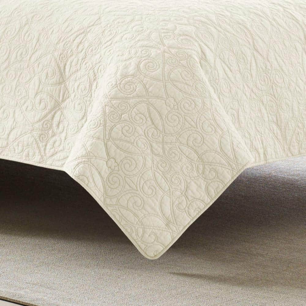 Ivory Twin Cotton Reversible Quilt Set with Shams