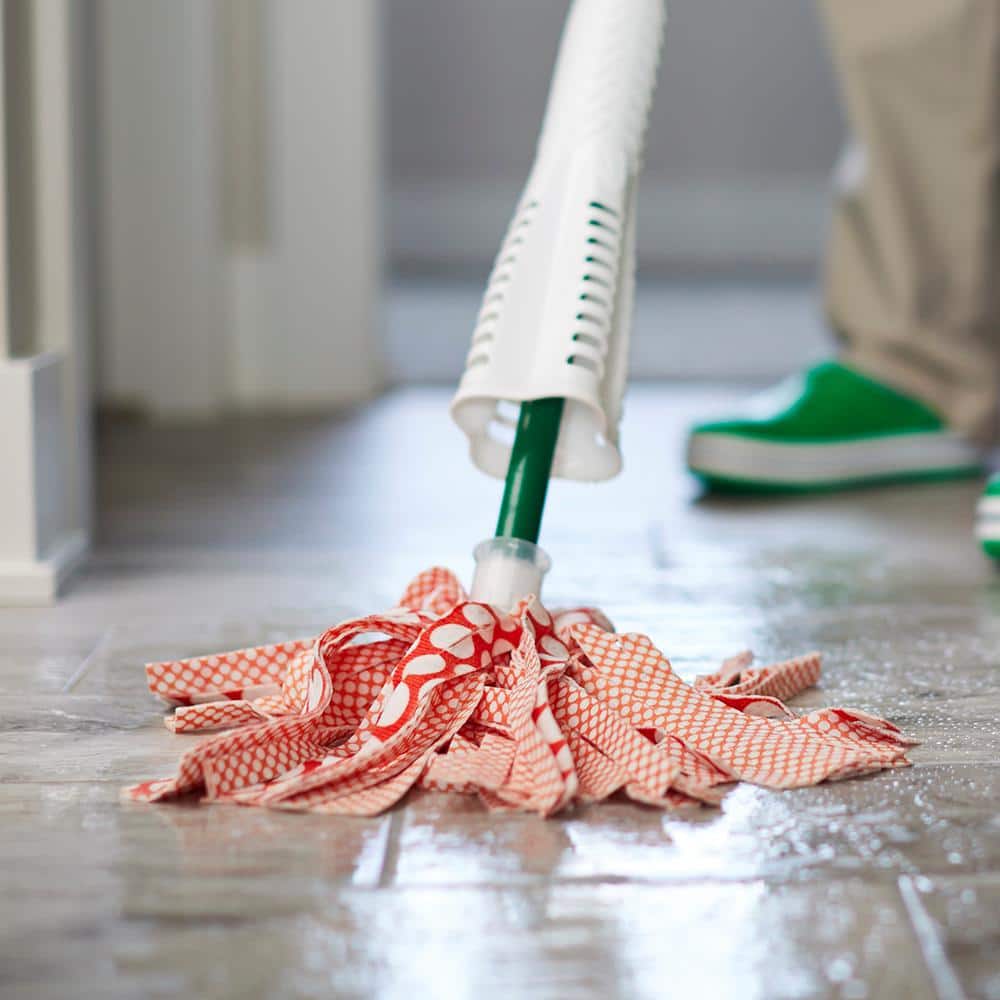 Libman Wonder Mop with Green Handle and Microfiber Head