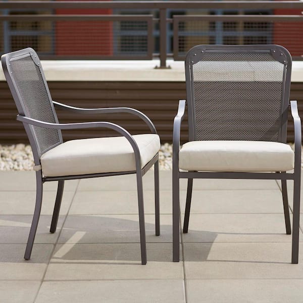 Hampton Bay Vernon Hills Stationary Patio Dining Chair with Beige Cushions (2-Pack)