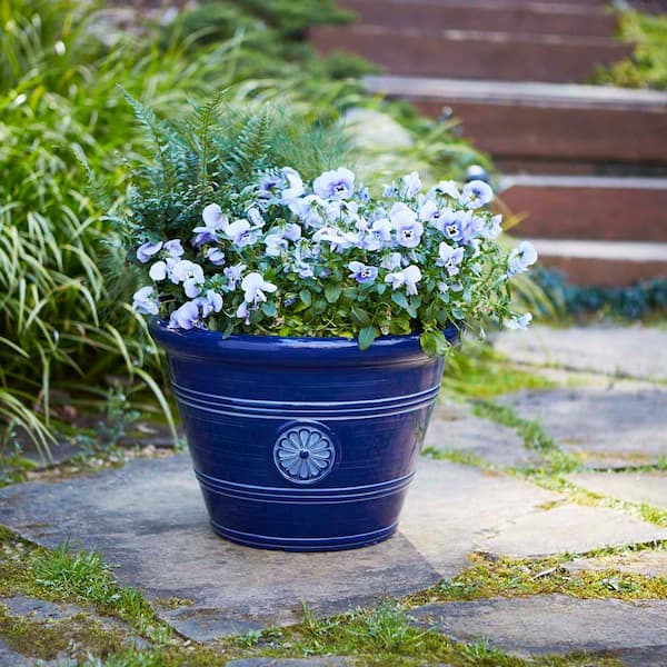 Modesto Large 15.25 in. x 10.5 in. 17 Qt. Navy Resin Composite Outdoor Planter