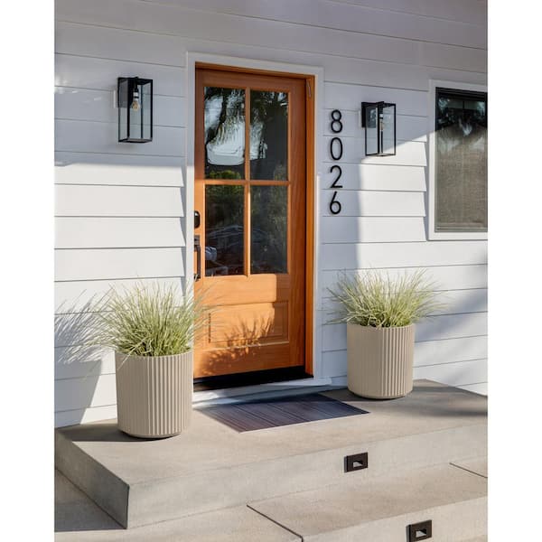 Demi Medium Sand Plastic Round Planter with Drainage Holes (15 in. L x 15 in. W x 16 in. H) (2-Pack)