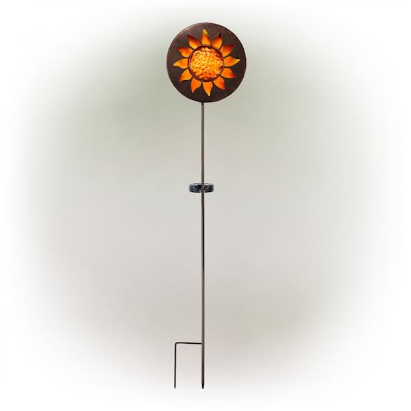 Alpine Corporation 40 in. Tall Outdoor Solar Powered Garden Stake Sunflower Design with LED Lights