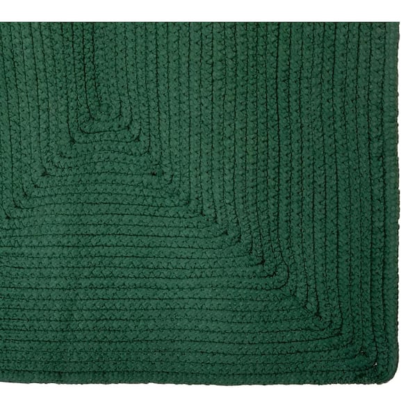 Alpine Braid Collection Hunter Solid 72" x 72" 100% Polypropylene Reversible Indoor Area Rug