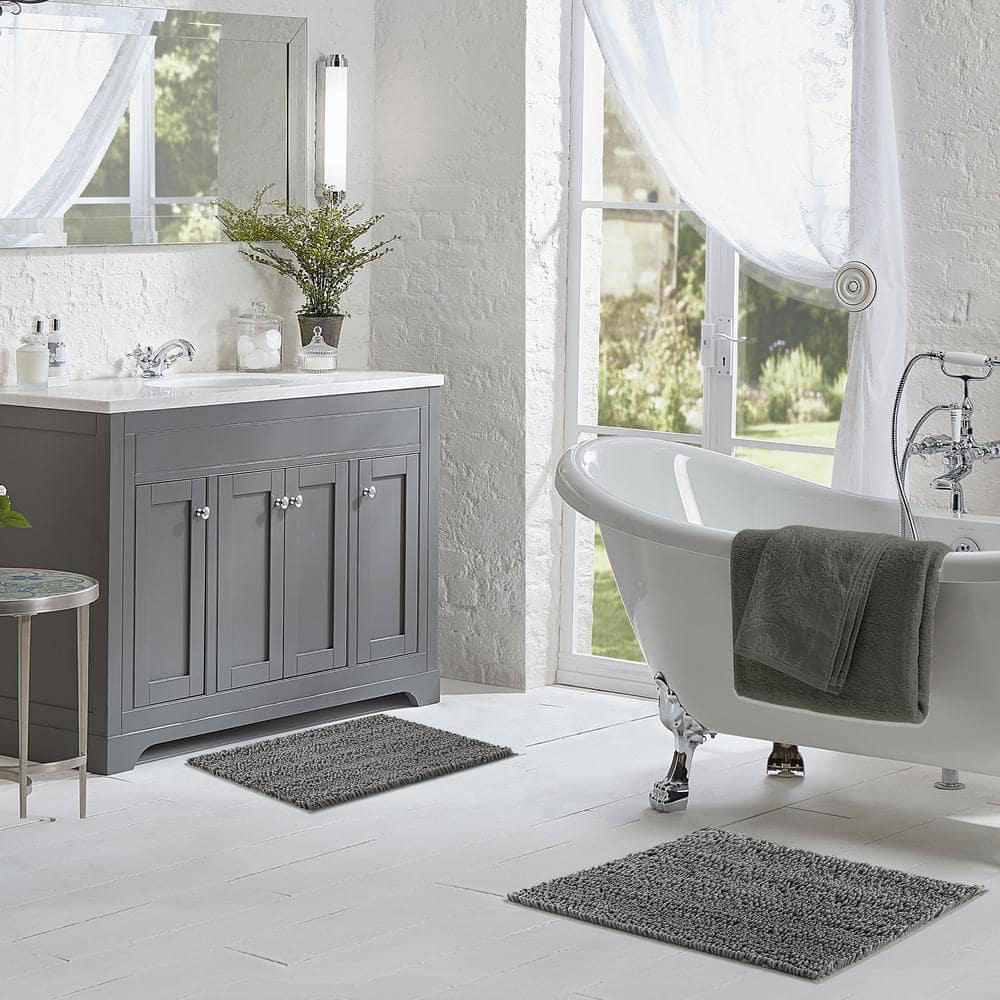 Dark Gray Chenille Non-Slip Polyester Bath Mat Set