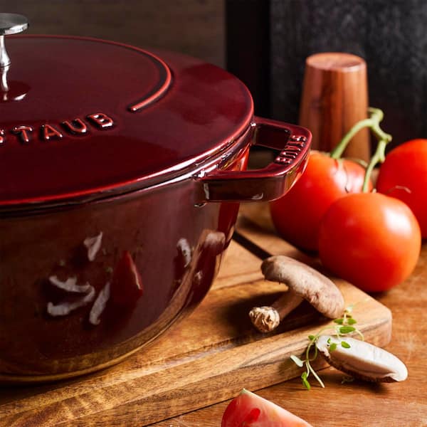 staub Cast Iron Essential French Oven, Dutch Oven, 5 qt. Serves 5