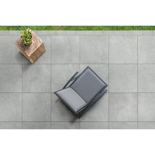 CODIAK Cement Gray 24 in. x 24 in. x 0.78 in. Porcelain Paver Floor Tile (60 pieces/232.5 sq. ft./pallet)