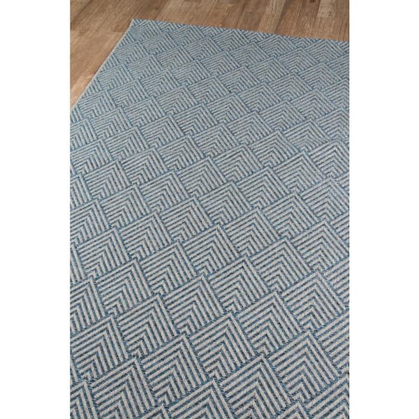Como Blue 2 ft. 7 in. X 7 ft. 6 in. Indoor/Outdoor Runner Rug