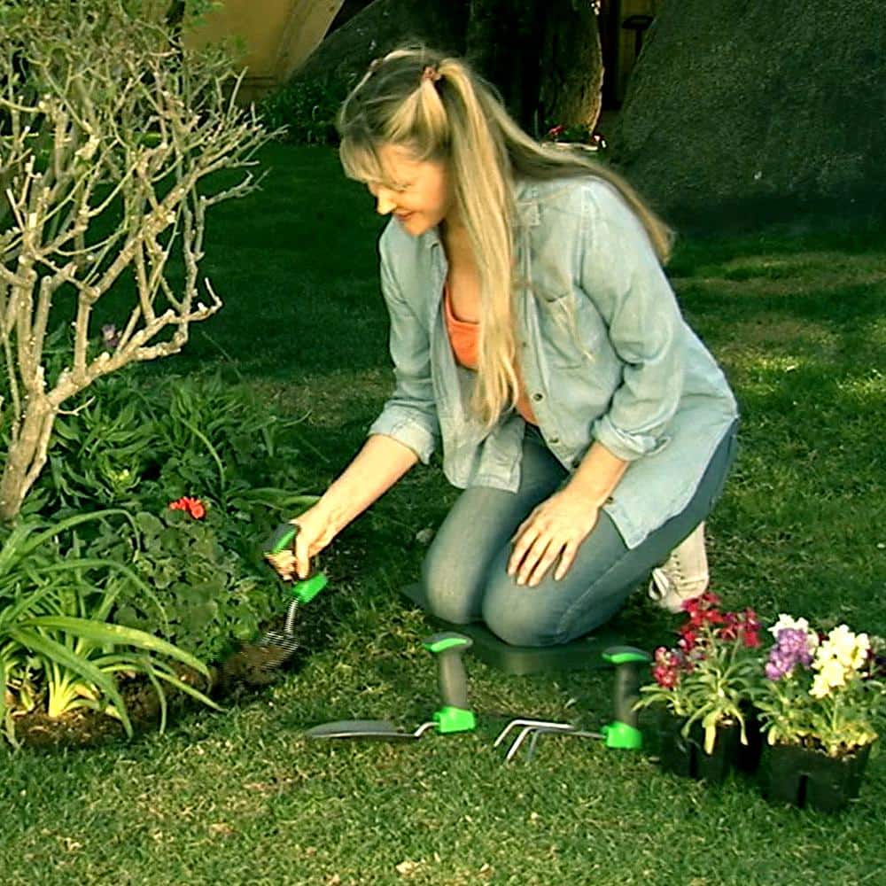 Ergonomic Green and Gray 3-Piece Garden Tool Set
