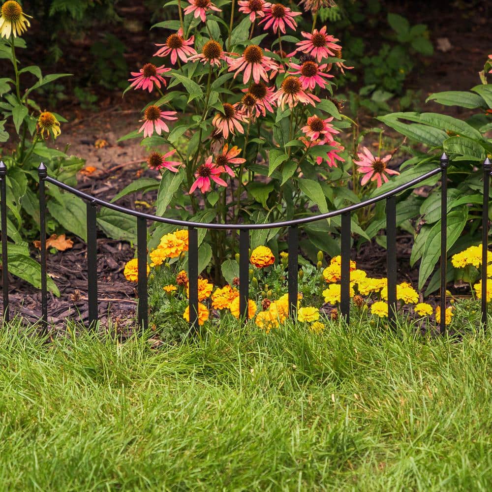 Black Steel 24" x 18" Decorative Fence Border