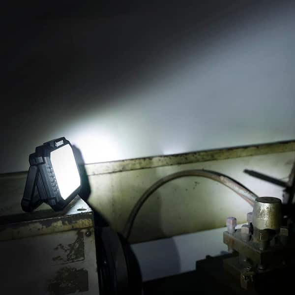 Husky Husky 2-Pack 1200 Lumens Rechargeable Magnetic Utility Light