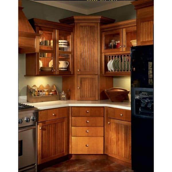 Wilmington 14 5/8 x 14 5/8 in. Cabinet Door Sample in Cognac