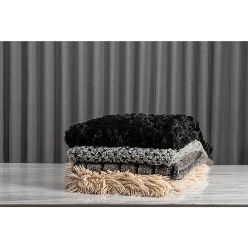 Luxe Tibetan Fleece 50" x 60" Faux Fur Throw Blanket