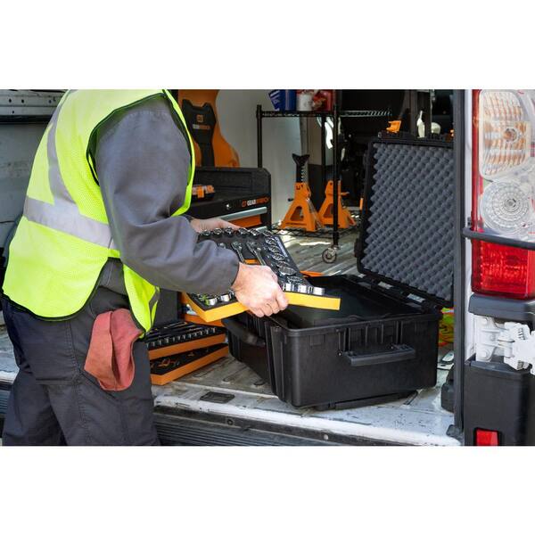 GEARWRENCH - 24 in. x 18 in. Heavy-Duty Portable Rolling Tool Case