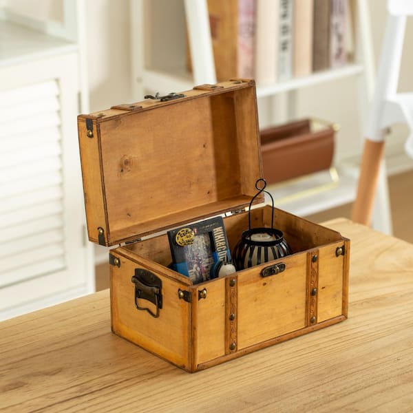 Farmhouse Antique-Style Wood Treasure Chest with Leather Straps and Latch Decorative Storage Trunk, Large