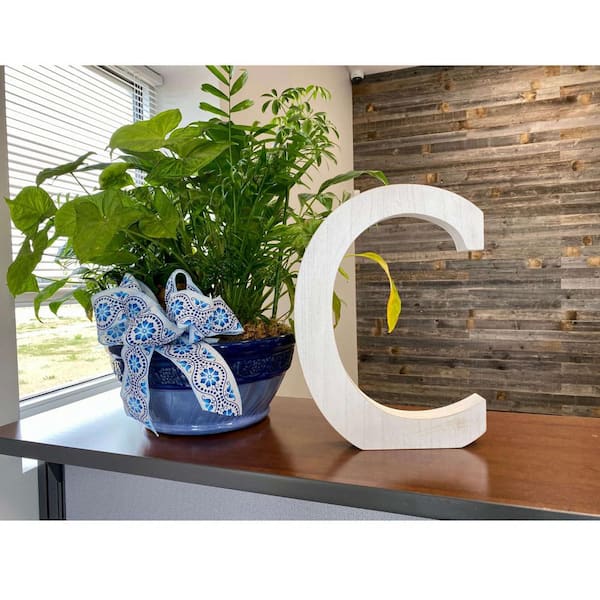 HomeRoots 16 in. Distressed White Wash Wooden Initial Letter C Specialty Sculpture