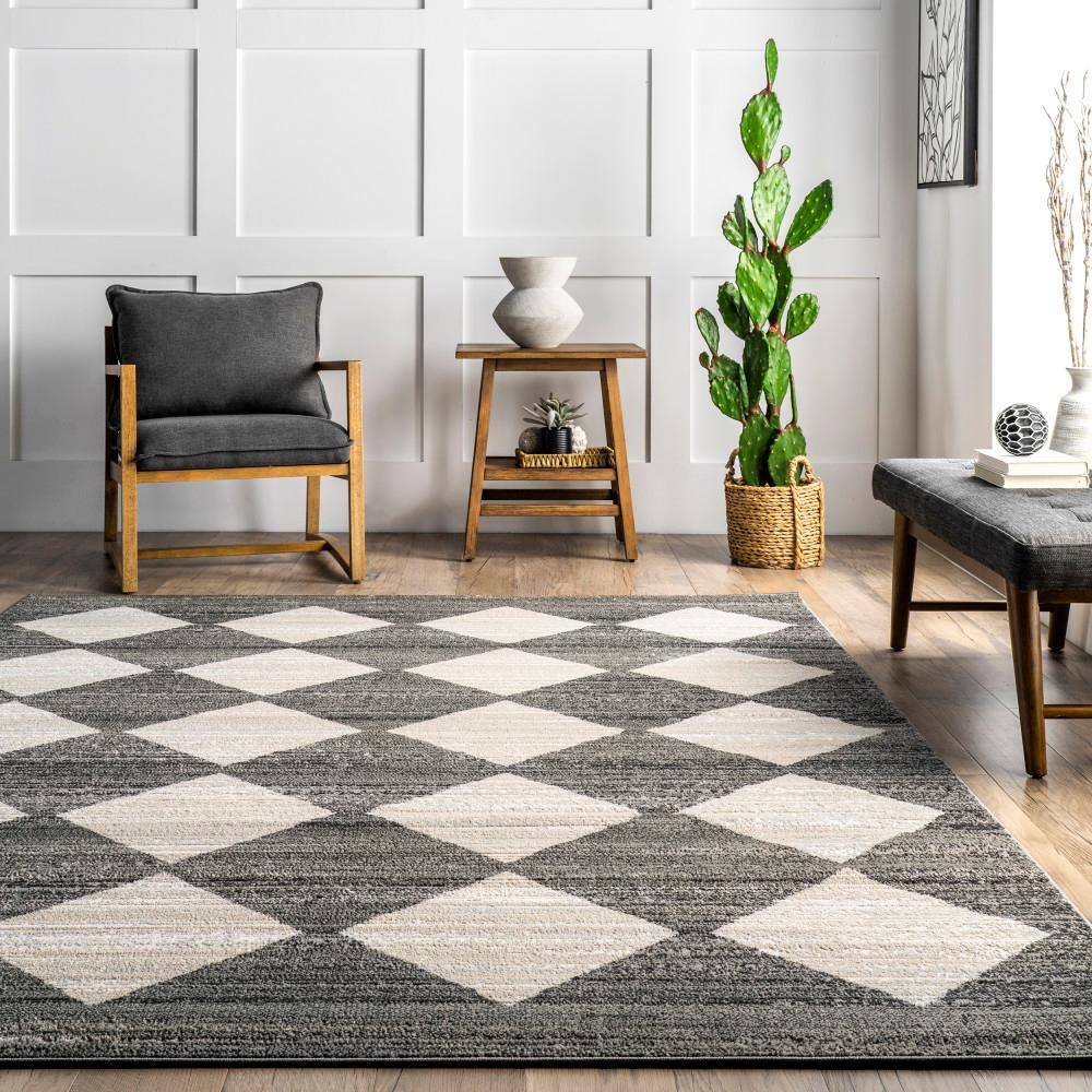 Gianna Gray Geometric Recycled Synthetic Runner Rug