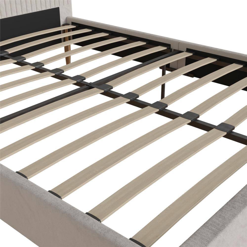 Ivory Velvet Queen Upholstered Platform Bed with Tufted Headboard